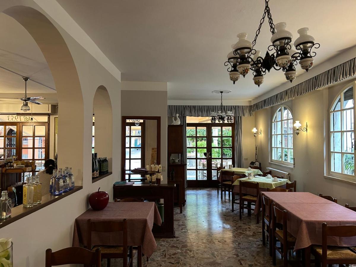 לאזיסה Albergo Da Pina מראה חיצוני תמונה