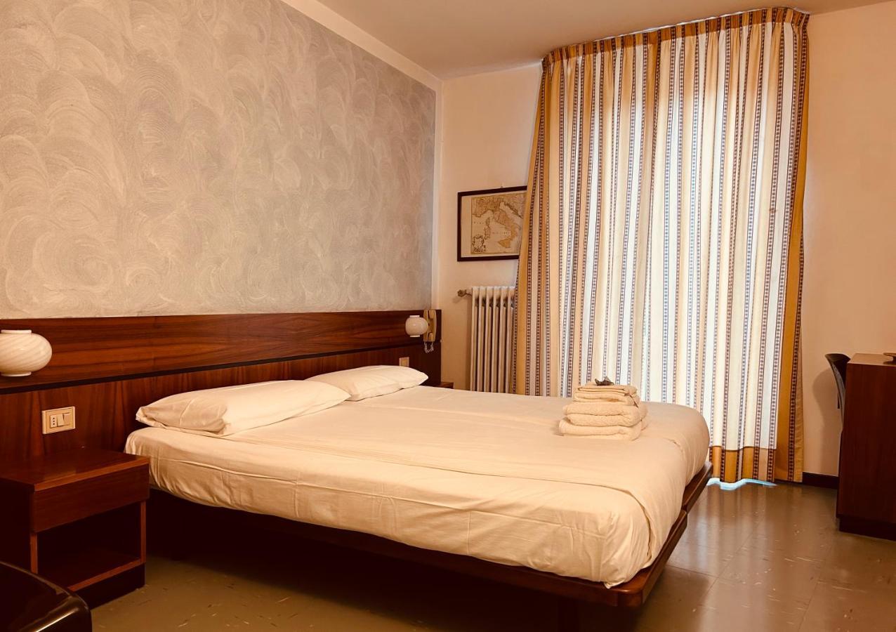לאזיסה Albergo Da Pina מראה חיצוני תמונה