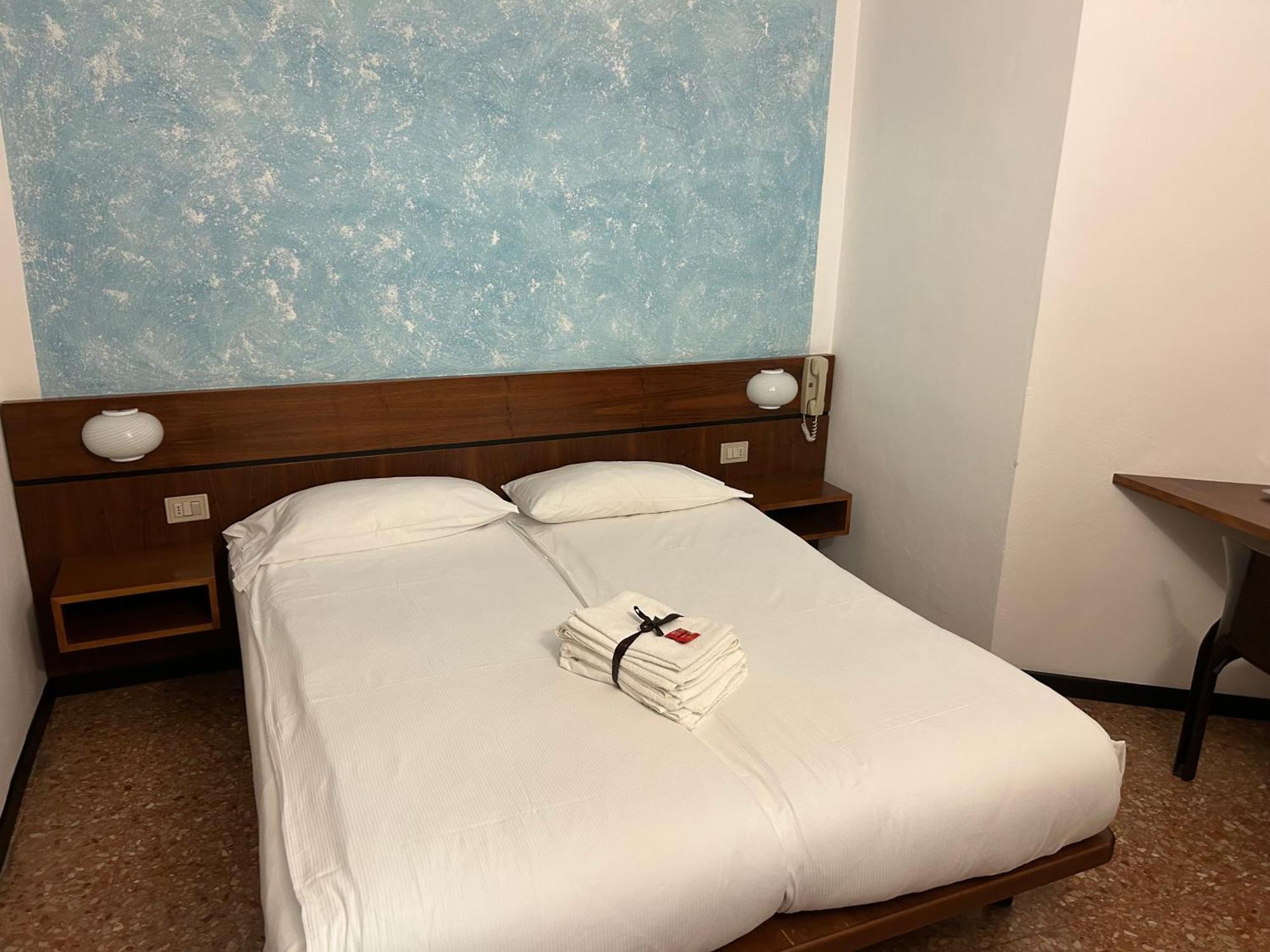 לאזיסה Albergo Da Pina מראה חיצוני תמונה